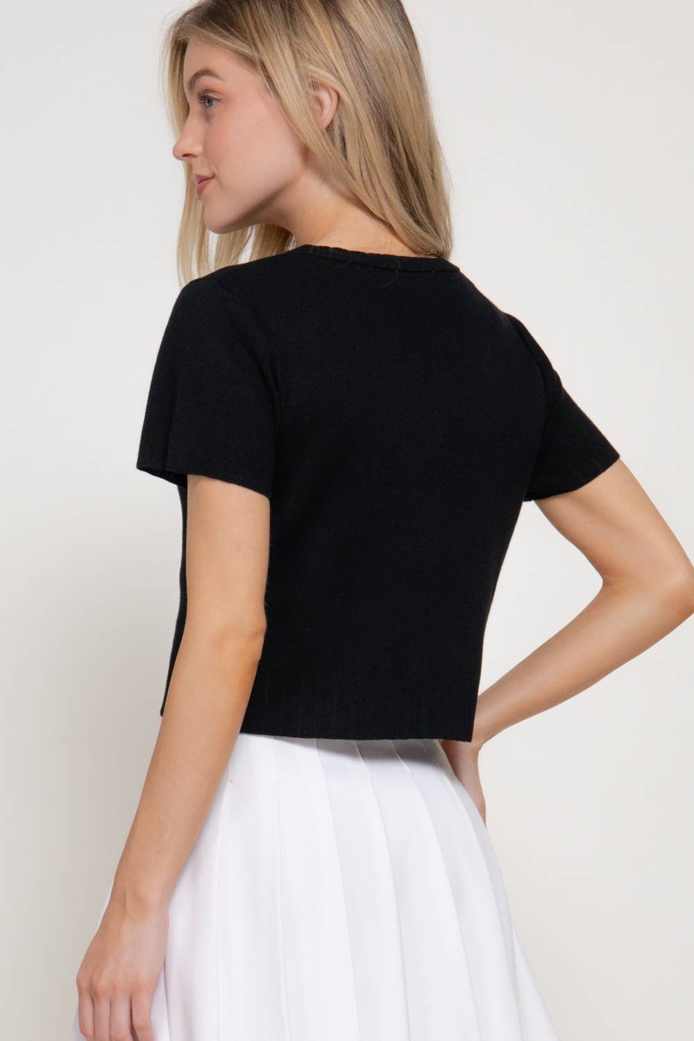 Short Sleeve Crew Neck Cardigan with Gemstone Button