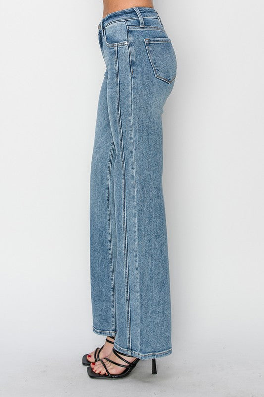Risen Plus Size Mid Rise Straight Jeans