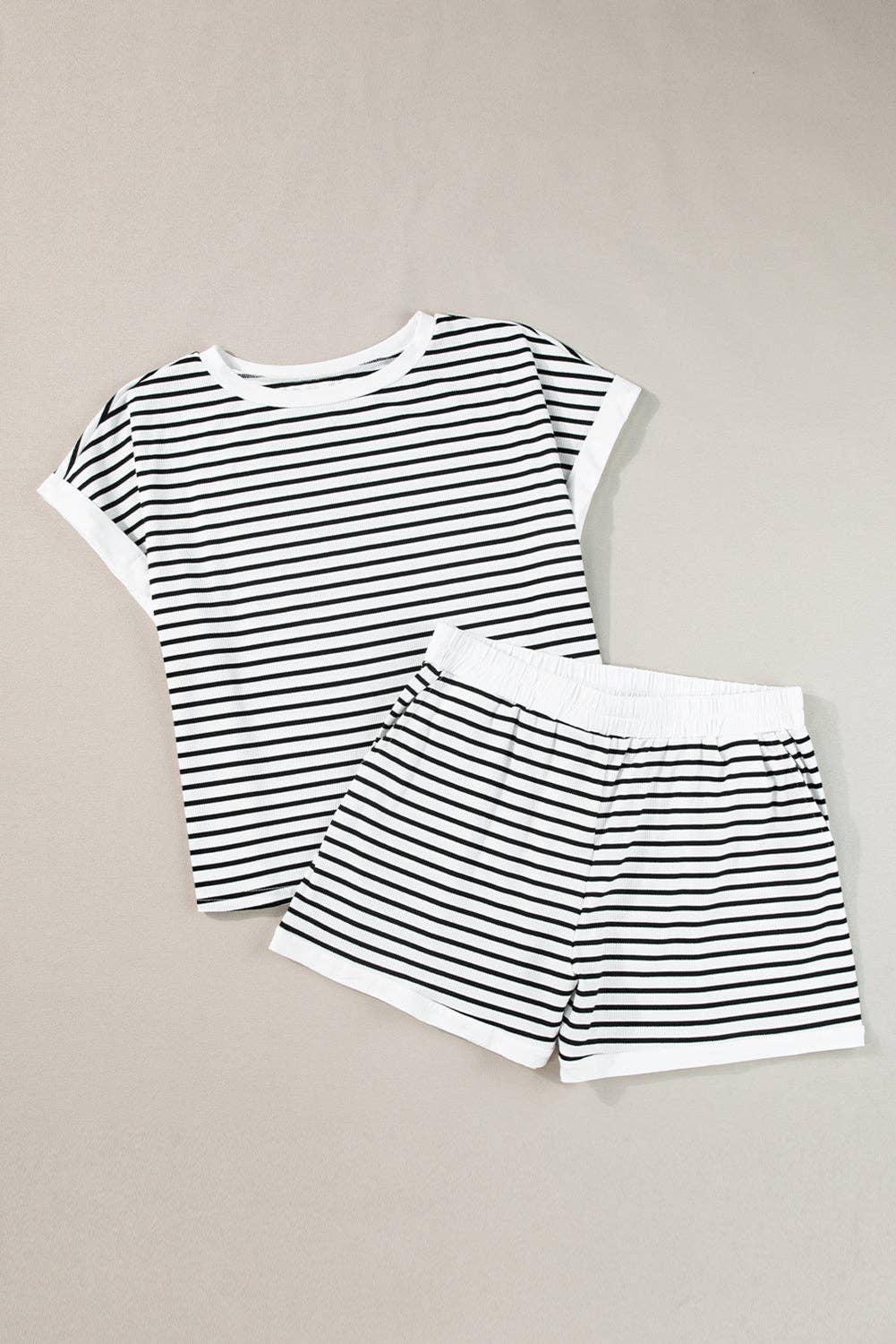 White Stripe Contrast Edge Short Set