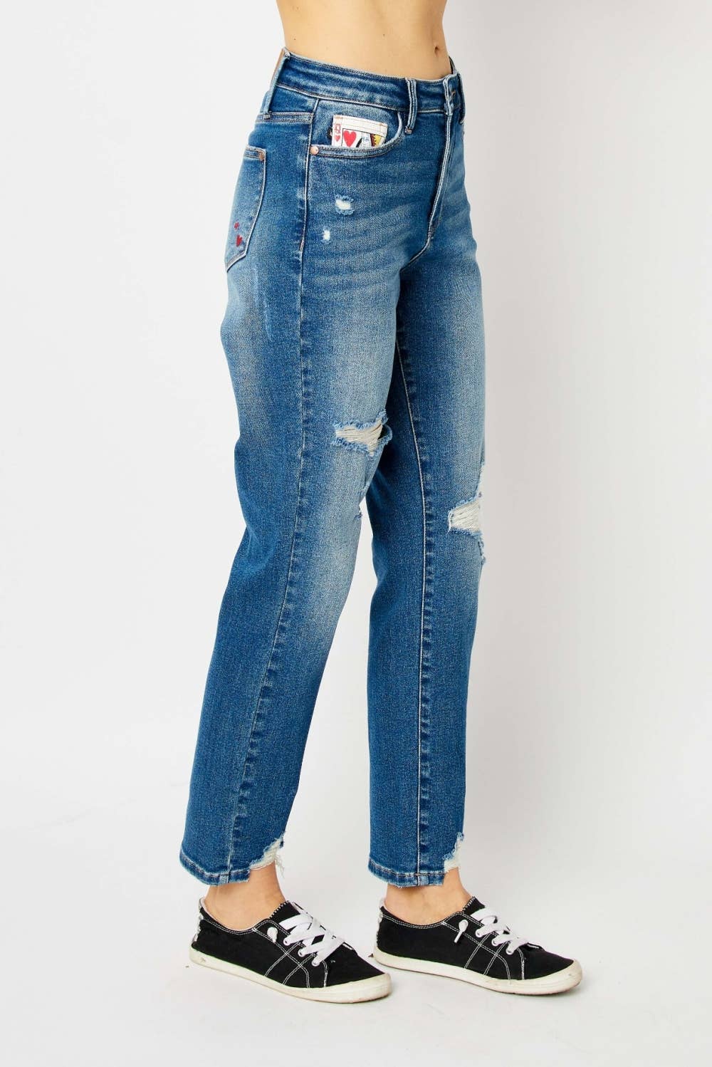 Judy Blue Queen Of Hearts Boyfriend Jeans