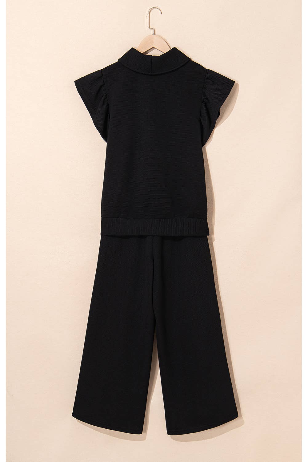 Textured Ruffled Sleeve Zipped Set