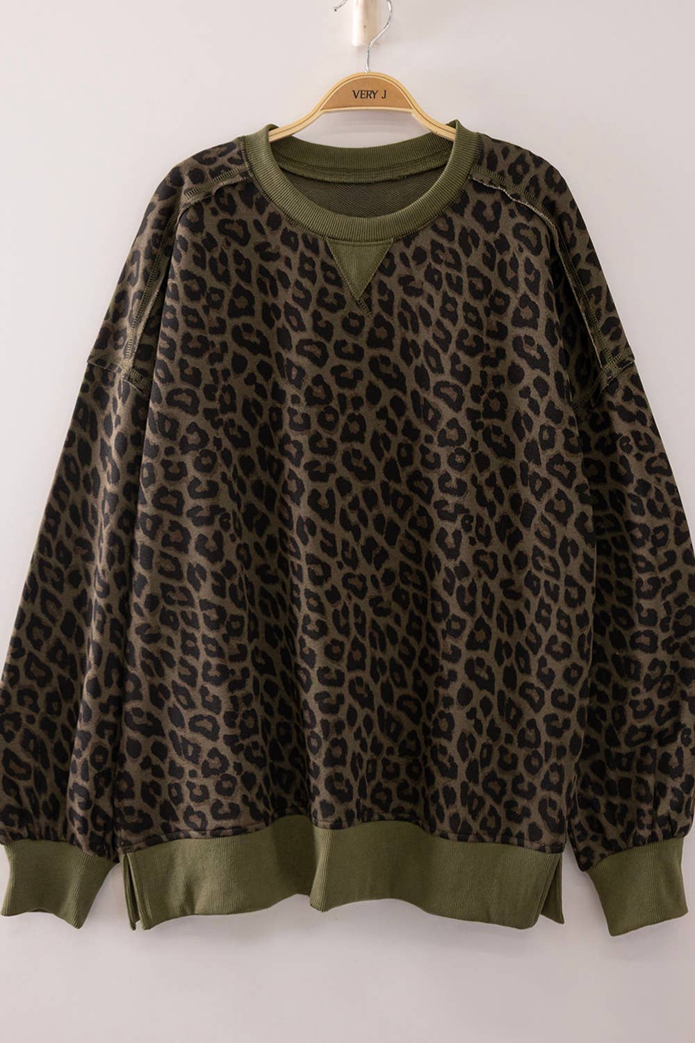 Leopard Crew Neck Sweatshirt