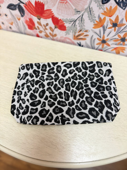 Leopard Canvas Cosmetic Makeup Travel Clutch Bag