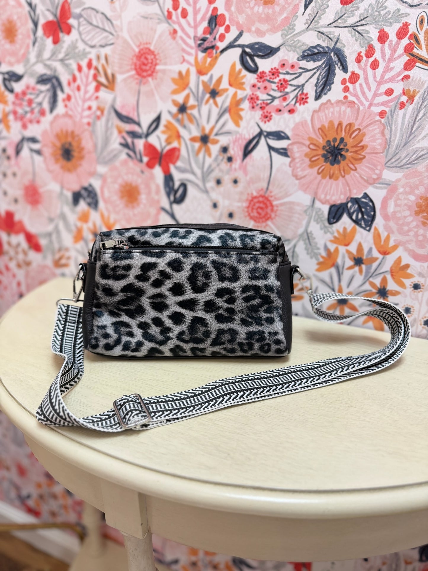 Animal Pattern Crossbody Camera Bag
