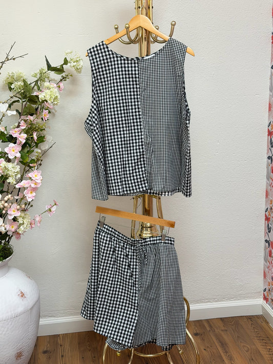 Black & White Gingham Set