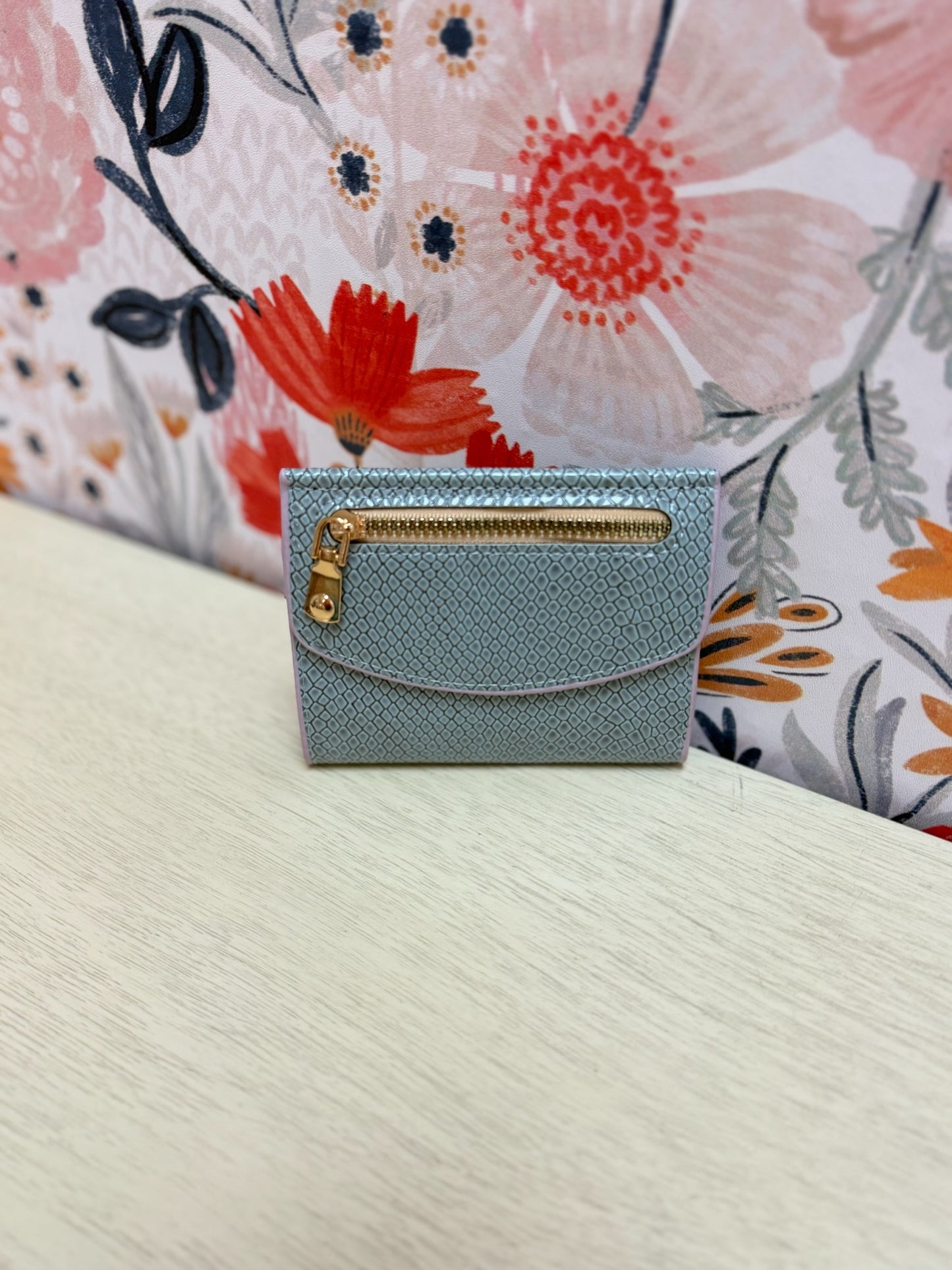 Crocodile Vegan Leather Trifold Wallet