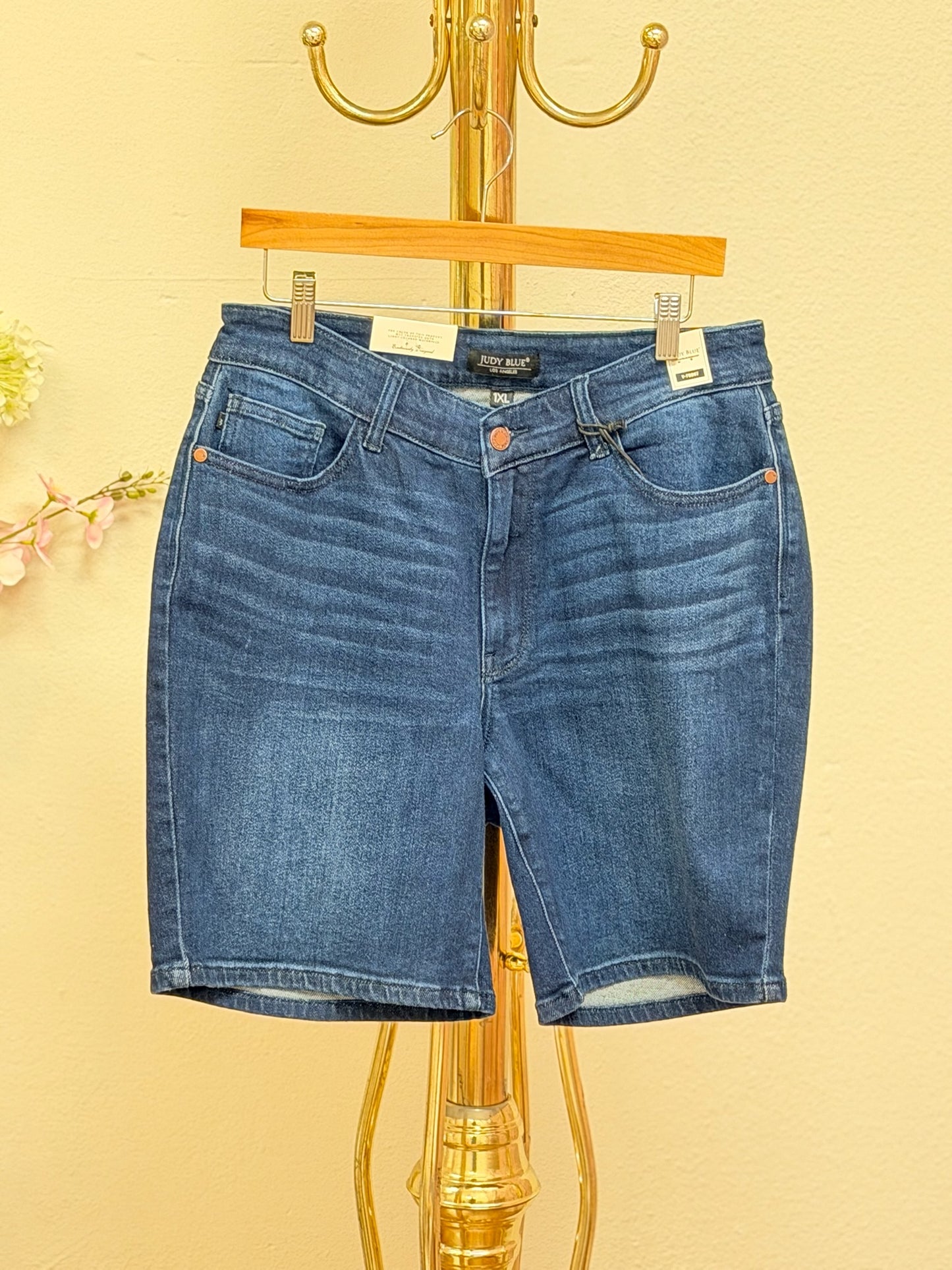 Judy Blue V-Front Bermuda Shorts