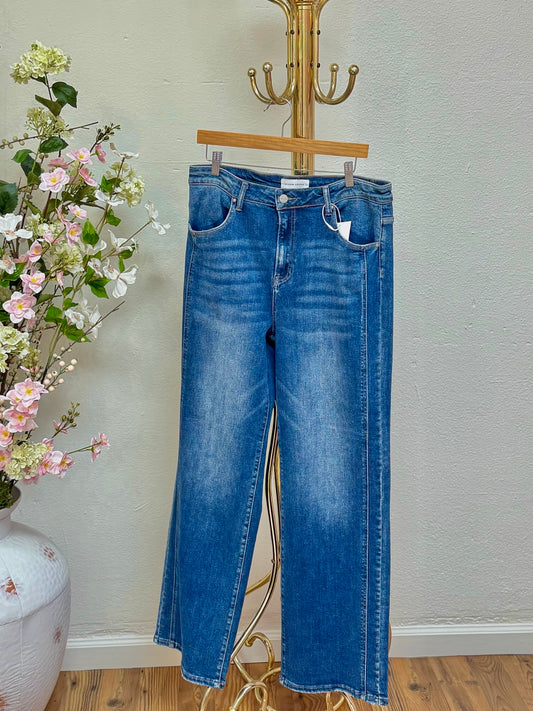 Risen Plus Size Mid Rise Straight Jeans