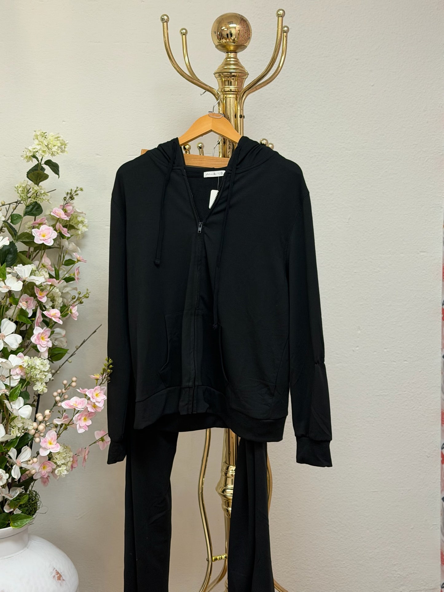 Long Sleeve Hoodie & Pants Sweatsuit Set